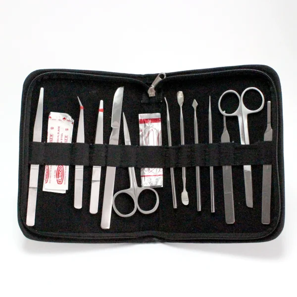 Trousse à dissection