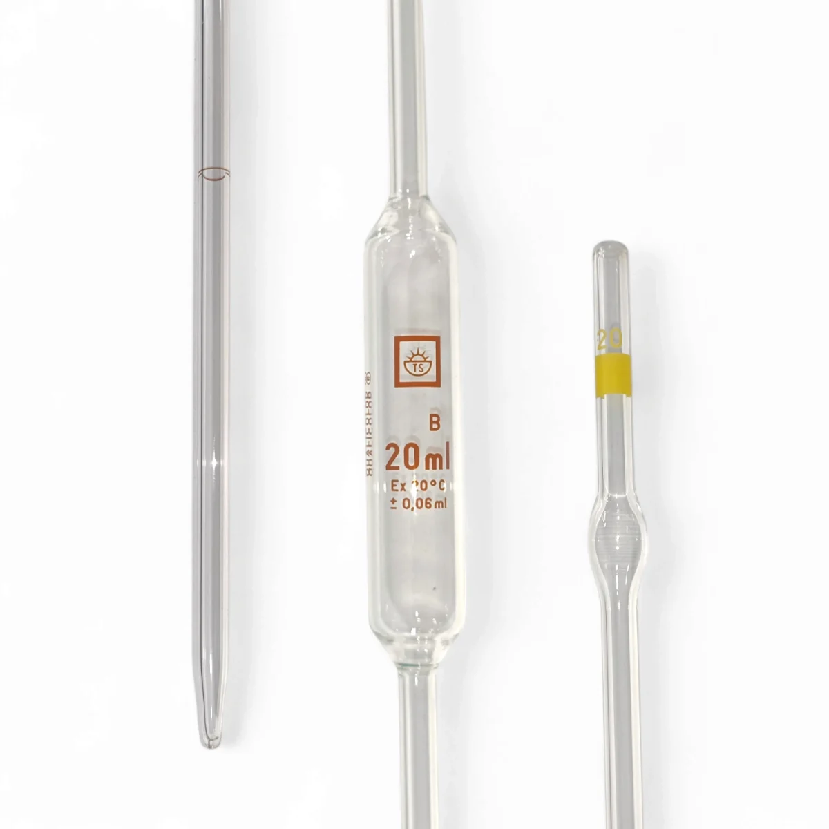 Photoroom-20241123_120744.webp Pipette 20 ml jaugée 1 boule Classe B – Image 1