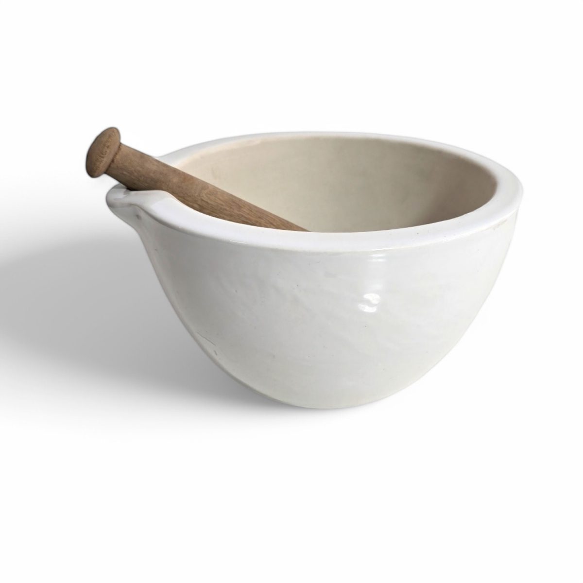 Mortier et pilon en bois 900ml – Image 1