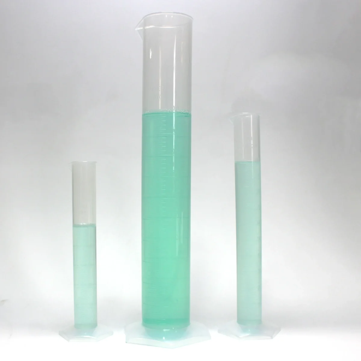 Eprouvette à base hexagonale 250ml PP – Image 2